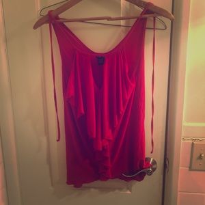 Red Venus flower top